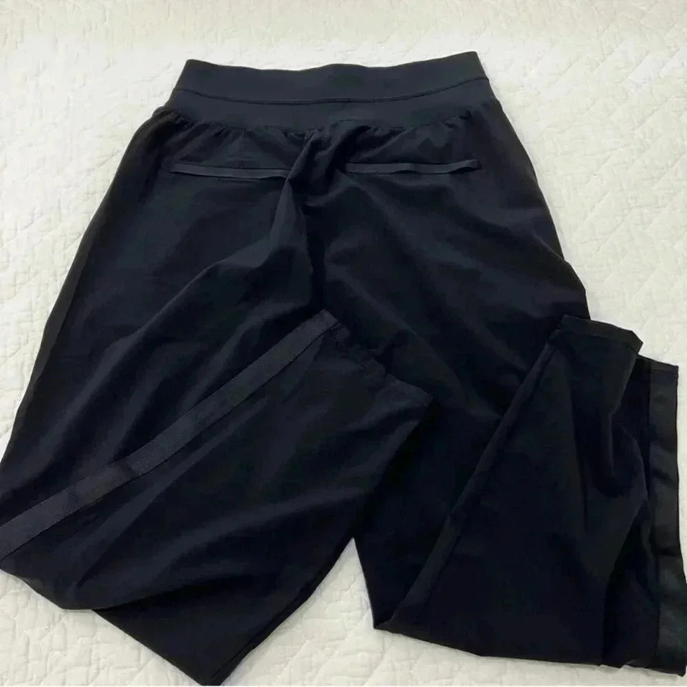 Athleta Nolita Slim Tapered Crop Pant Black Side Stripe Size 4 - Picture 8 of 15